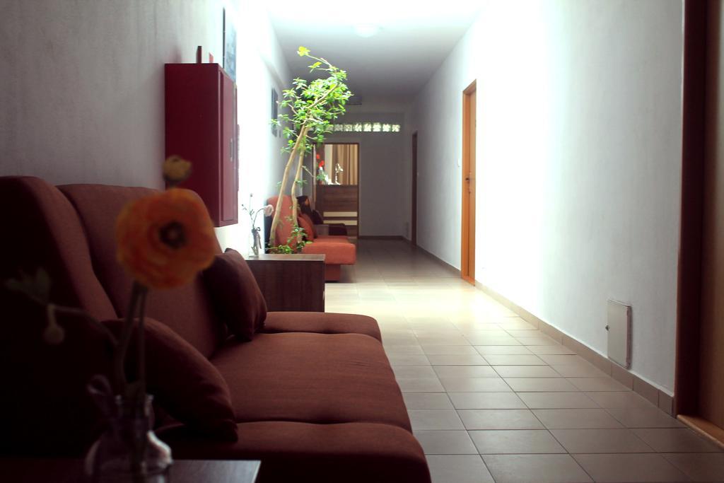 Guest House Hodus Vydrany Esterno foto